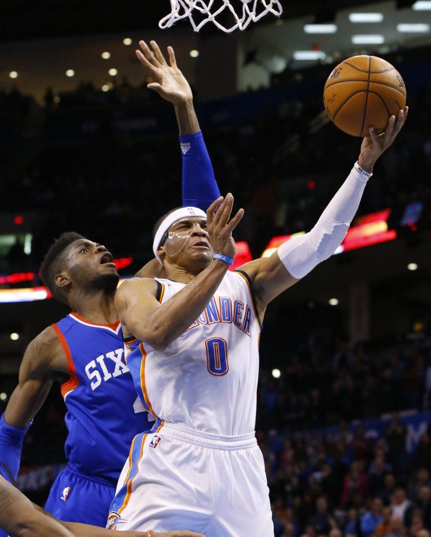 Westbrook impresiona con 49 puntos en triunfo del Thunder