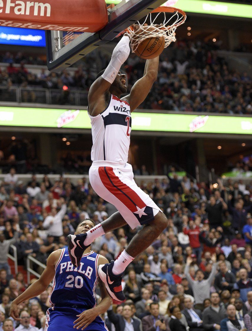 John Wall anota 28 puntos, Wizards vencen a 76ers