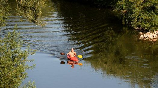 De Portugal a Florida: polaco de 67 años cruza el Atlántico en kayak