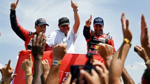 Con rugido de motores en playas de Lima, dice adios el Rally Dakar-2019
