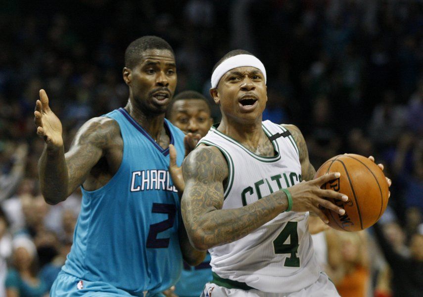 Celtics cortan racha positiva a Hornets