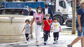 El hijo de Lionel Messi se luce con el balón en París.