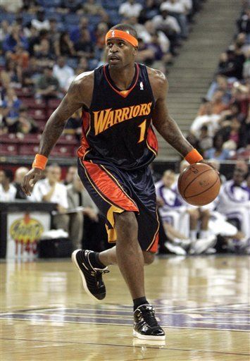 Bobcats adquieren a Jackson de los Warriors