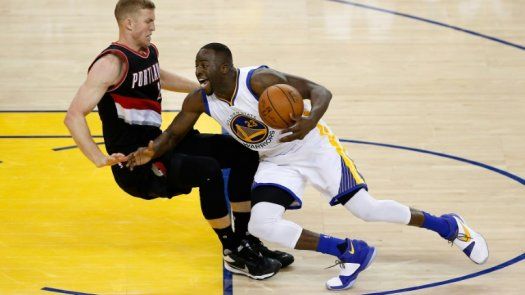 Los Warriors dan primero en las semifinales del Oeste contra Portland
