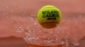 La lluvia arruina el día en Roland Garros