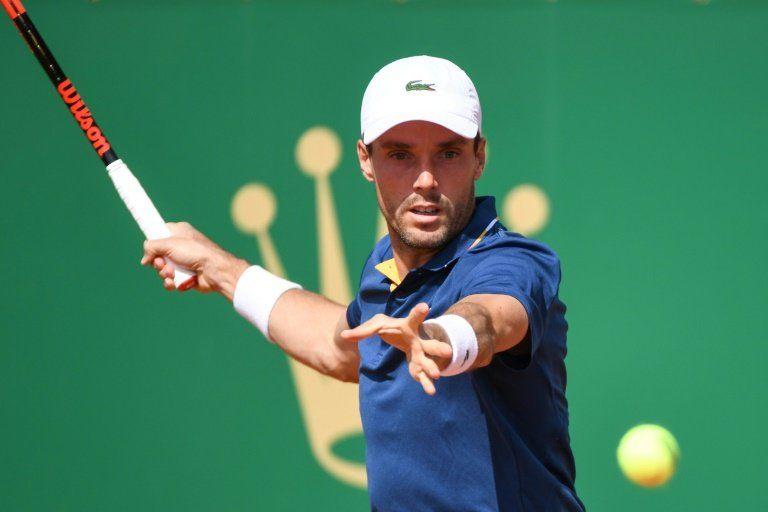 Nadal se cita con Thiem en cuartos de Montecarlo y Djokovic se despide