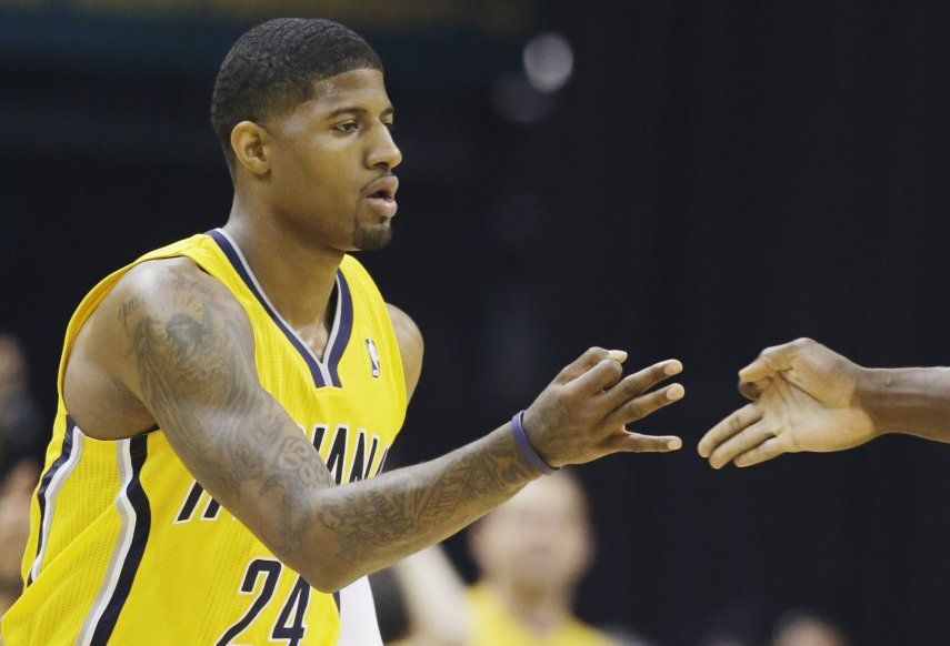 Pacers lucen en casa y pegan primero