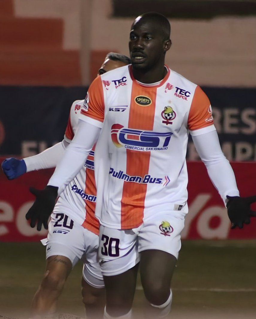 Cecilio Waterman otra vez anota con el Cobresal