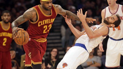LeBron molesto por interés de reclutar a su hijo de 10 años