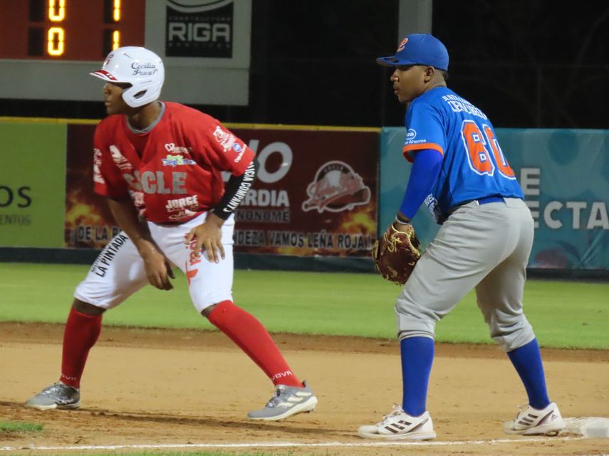 Béisbol Juvenil 2025: Tabla de posiciones tras la fecha 4
