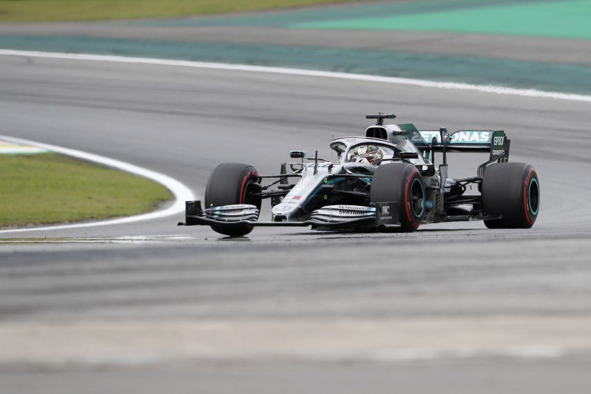 Verstappen gana la pole para GP de Brasil