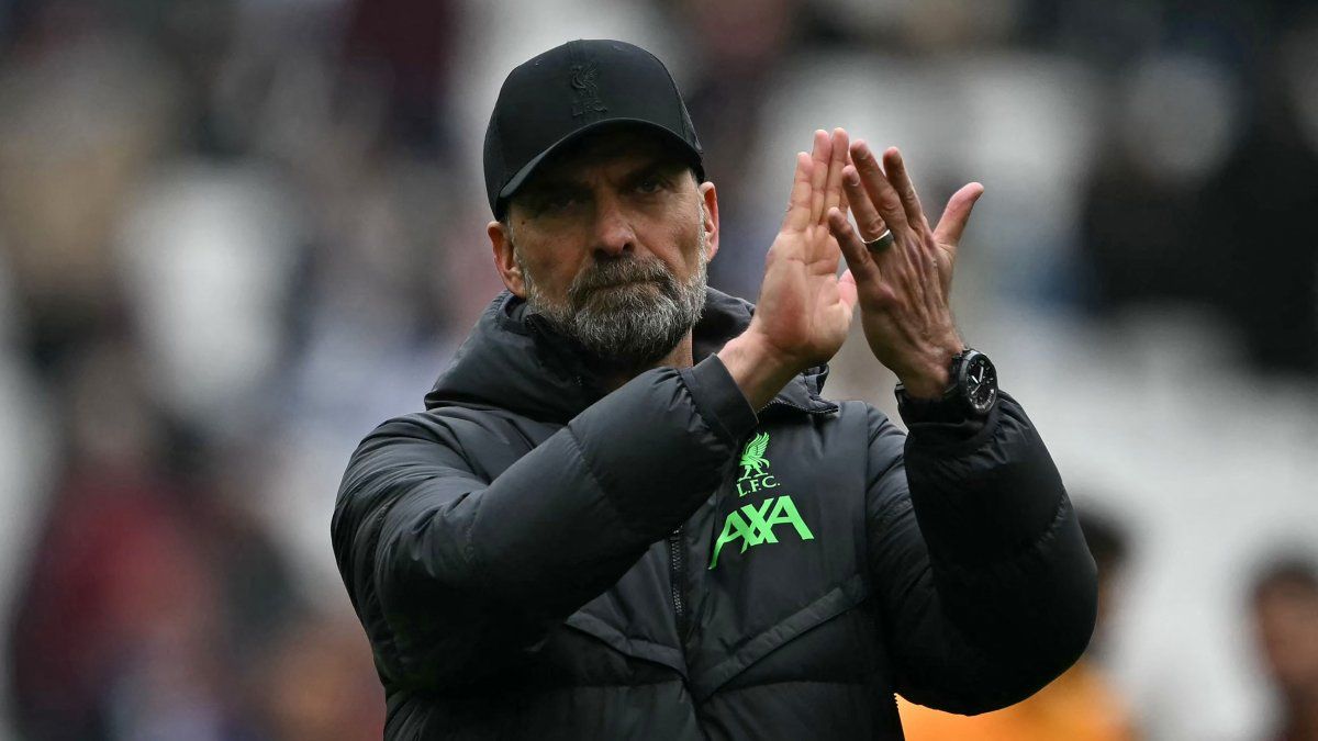 Jurgen Klopp descarta rumores de movimiento de Darwin Núñez