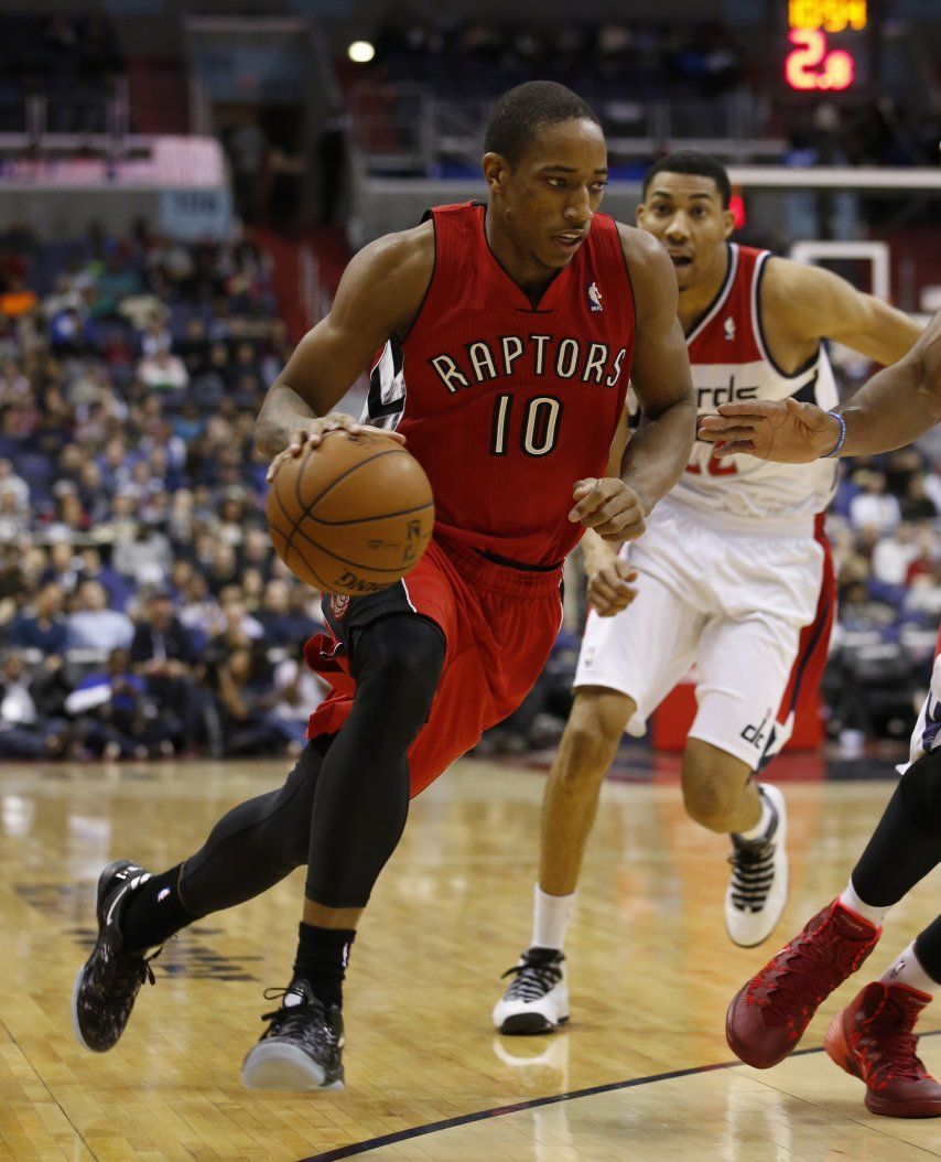 Raptors vencen 101-88 a Wizards con 20 de DeRozan
