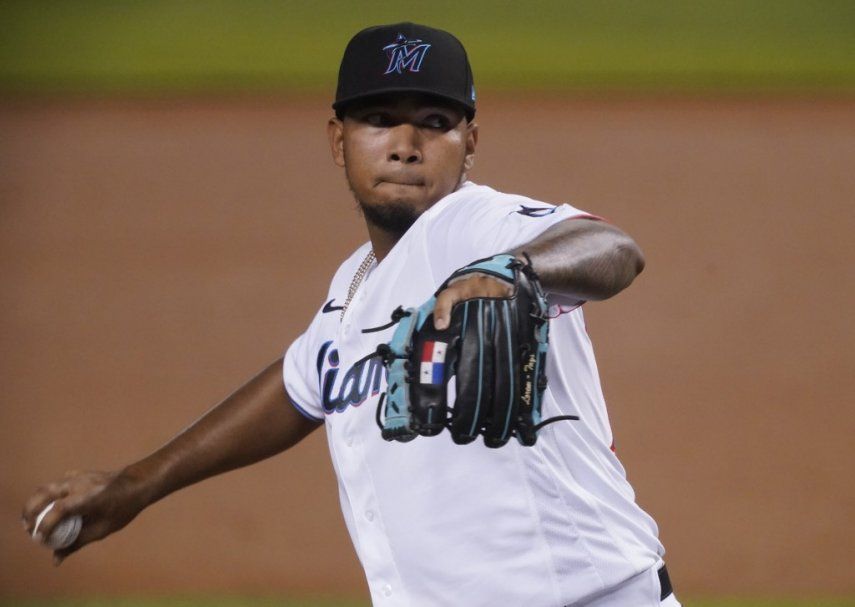 Humberto Mejía pasa de los Marlins a Arizona