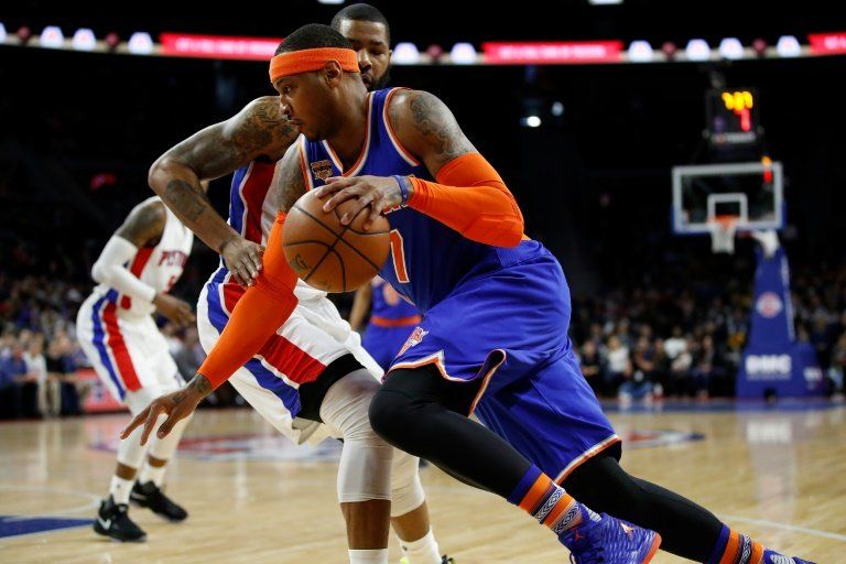 Harden lleva a los Houston a la victoria ante los campeones Cavaliers