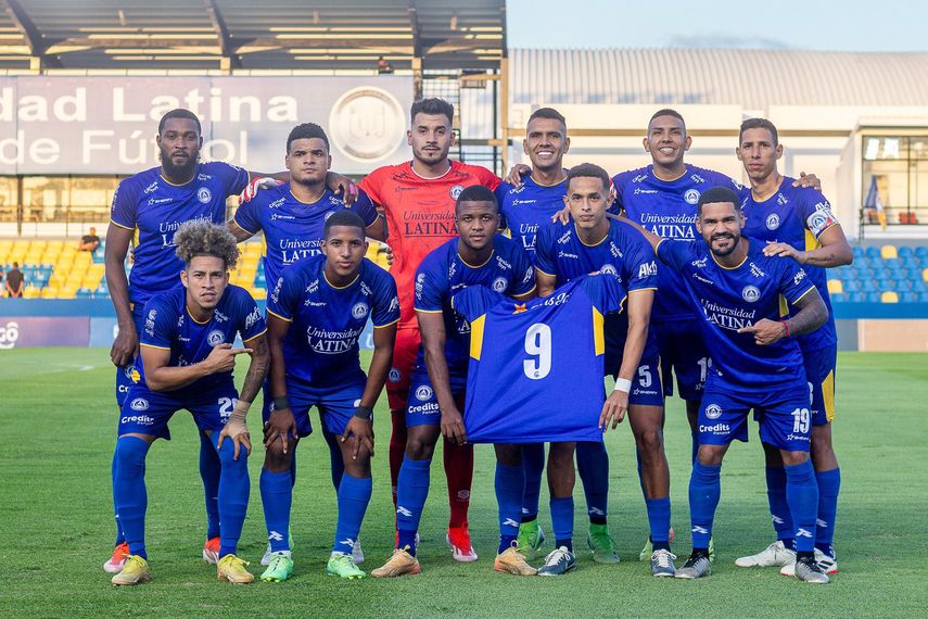 El CD Universitario le remontó al Tauro FC en la jornada 7