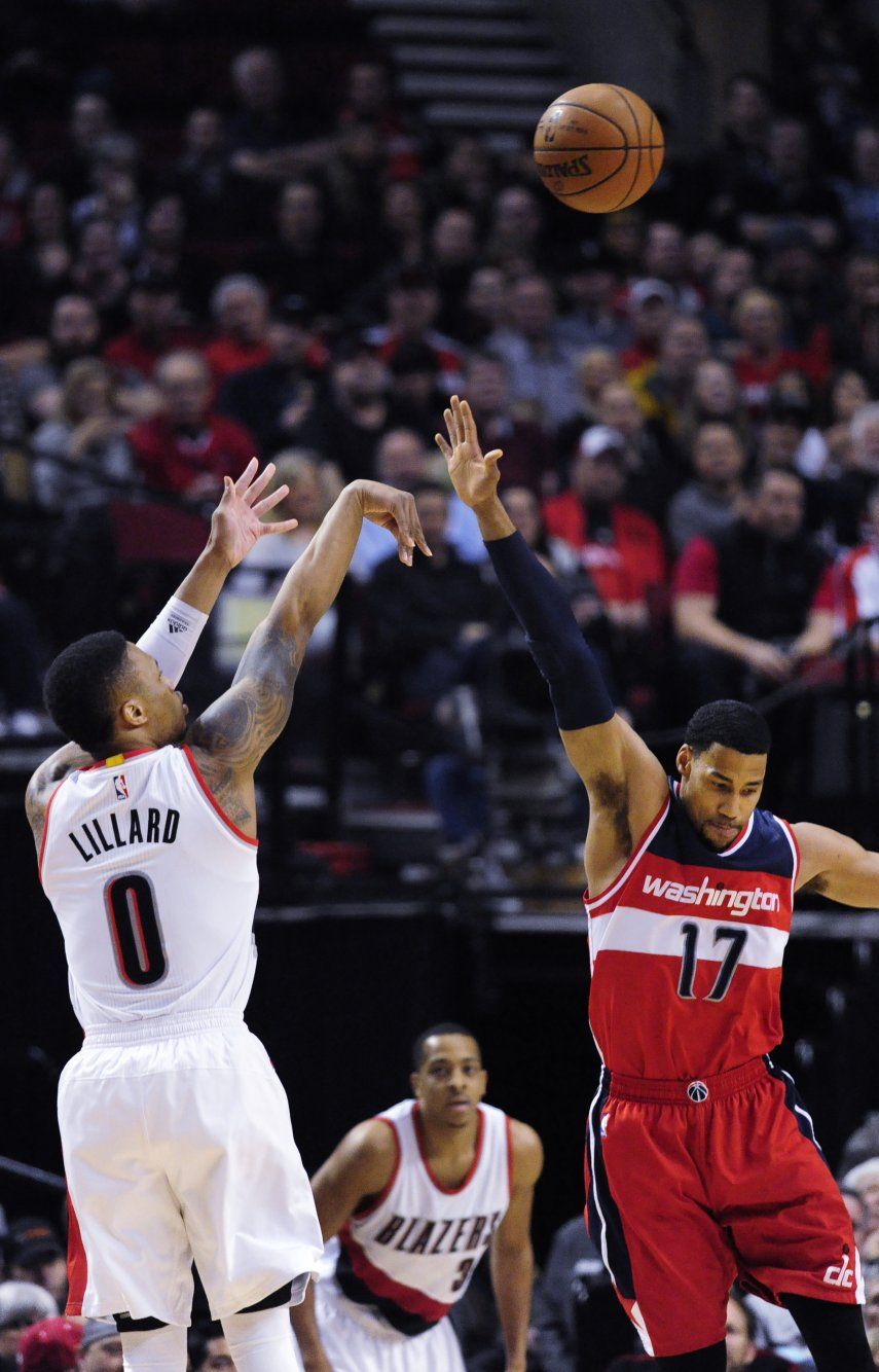 Lillard anota 41, guía a Trail Blazers ante Wizards