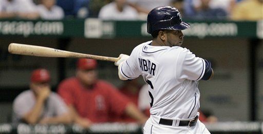Aybar y Rays, incluso con la pólvora húmeda, vencen a Angelinos