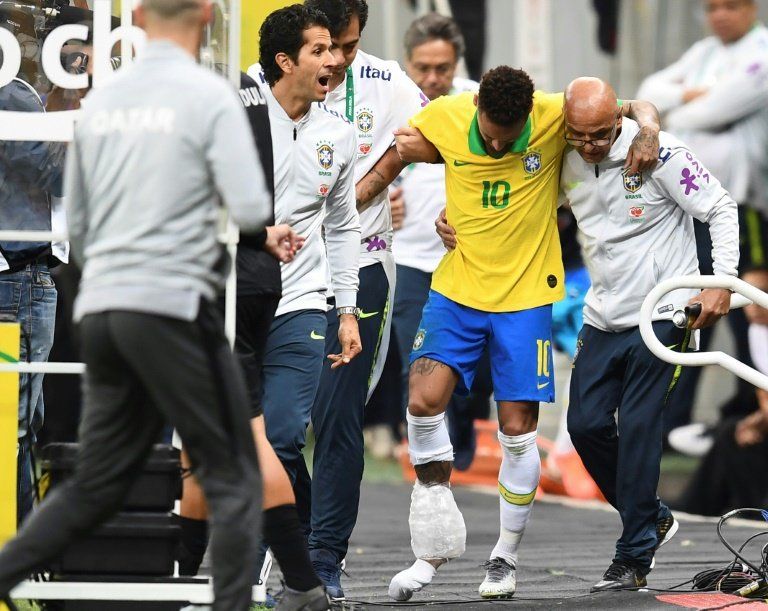 Acusaciones de violación de Neymar eclipsan el inicio de Copa América
