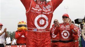 Franchitti llega primero en Ohio; Castroneves es tercero