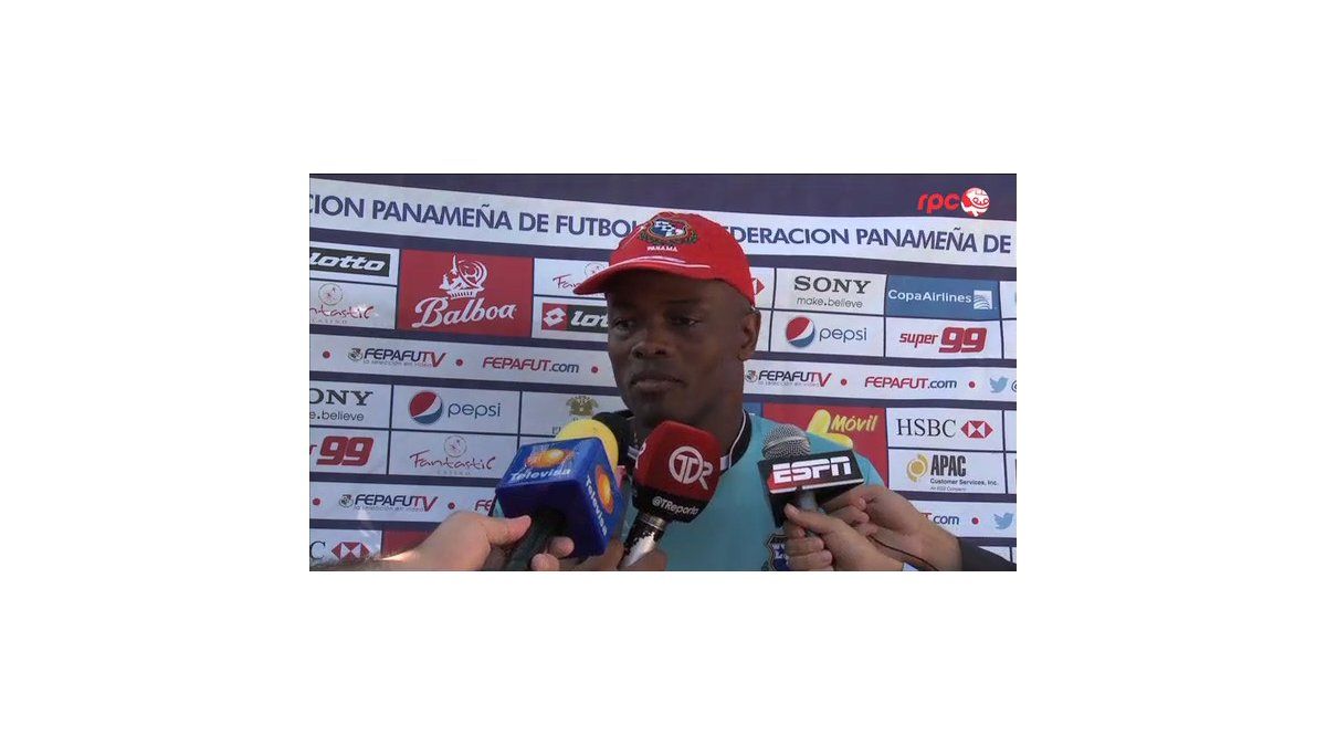 Julio Dely Valdés pide disculpas antes de partir a México