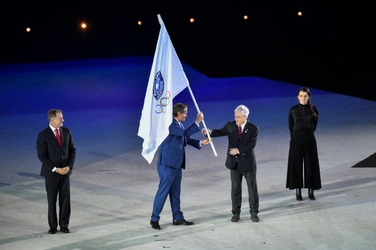 Lima cierra Panamericanos y entrega el relevo a Santiago para 2023