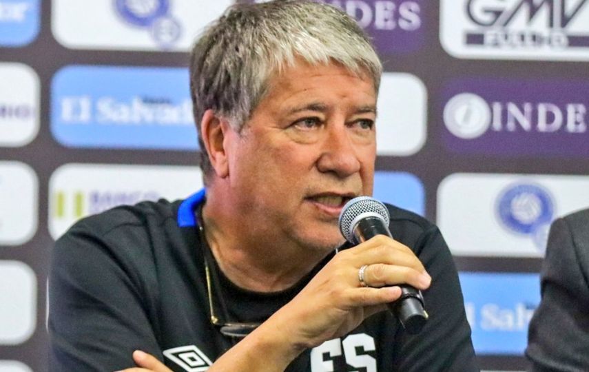 Bolillo Gómez: Van a jugar una final y me alegra por Panamá