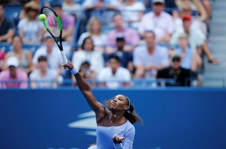 Serena Williams, con un primer set perfecto, pasa a cuartos del US Open