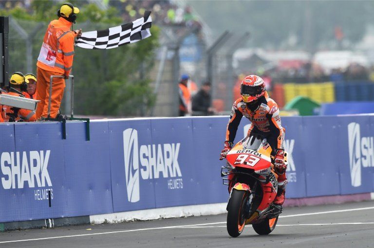 Márquez refuerza su liderato con una nueva victoria en Francia
