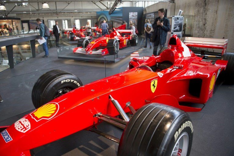 Una exposición y una aplicación por los 50 años de Schumacher