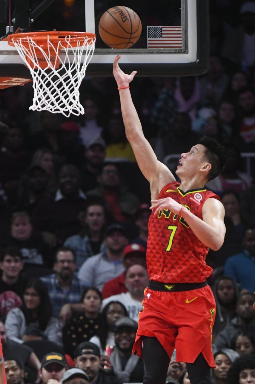 Lin luce en 4to periodo; Hawks vencen a Wizards