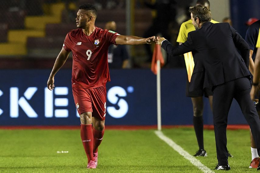 No nos creemos la película, ni para bien, ni para mal, Blackburn