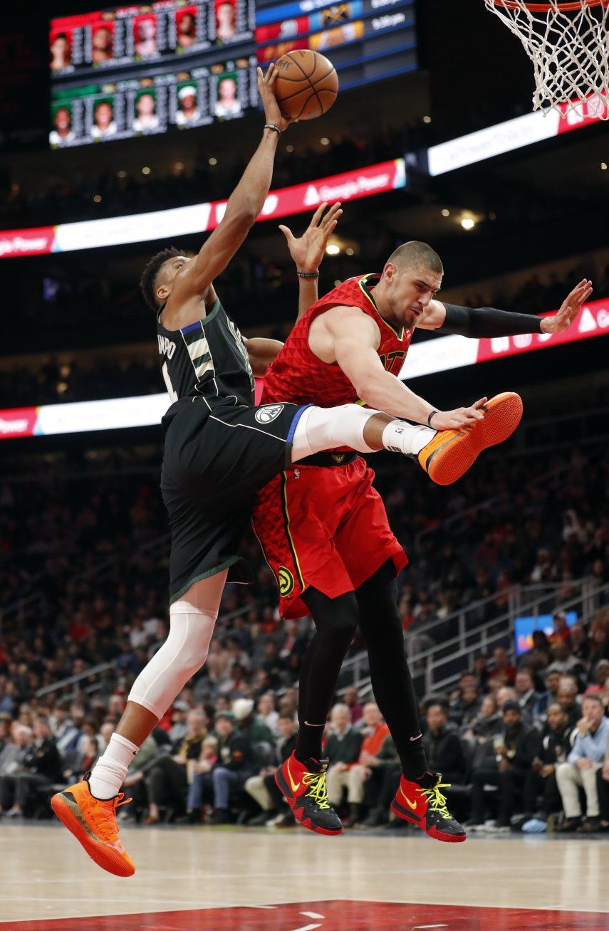 Antetokounmpo vuelve y lleva a Bucks a triunfo sobre Hawks