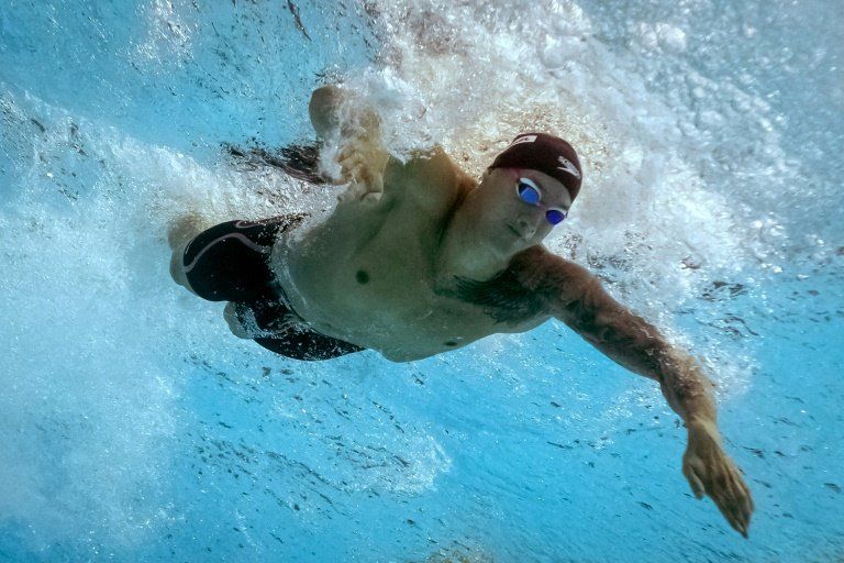 Dressel se corona también campeón mundial en 100 metros mariposa