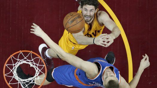 LeBron anota 24 y los Cavs vencen 91-84 a los Knicks