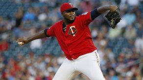 Indios ganan a Mellizos 6-2 con un 11mo de cuatro carreras