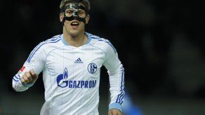 Schalke vence a Hertha Berlin y es segundo en Bundesliga