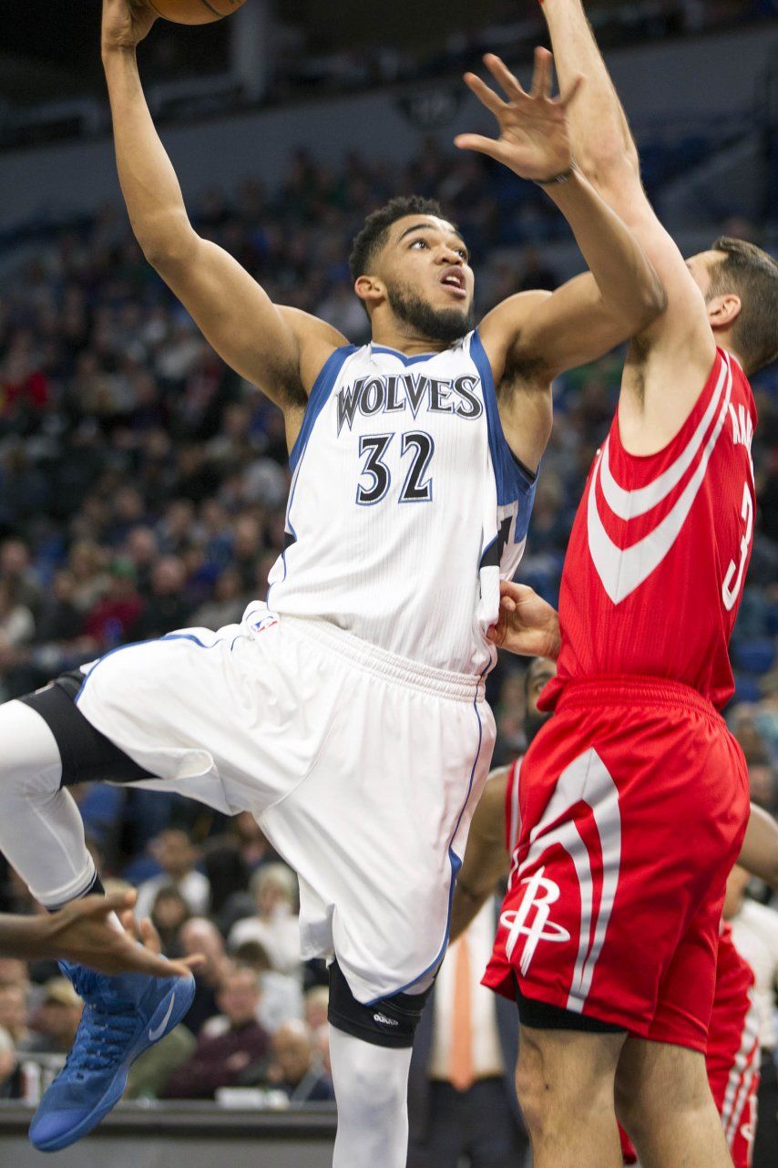 Rockets supera a Wolves en tiempo extra