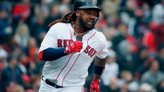 Ramírez brilla y Boston tiene mejor arranque de su historia