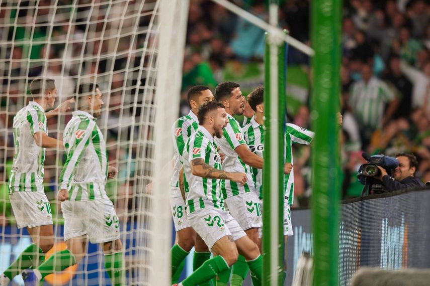 Atlético de Madrid cae ante el Betis por un autogol