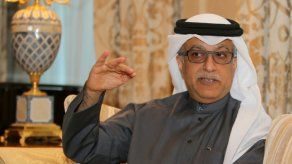 Salman estima que la elección en la FIFA se decidirá entre él e Infantino