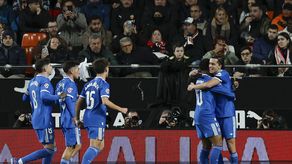 El Real Madrid no se rinde y le gana al Valencia CF en Mestalla