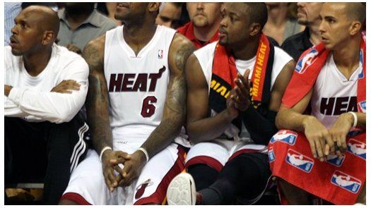 James y el Heat esperan a hablar en la cancha y noquean a Orlando
