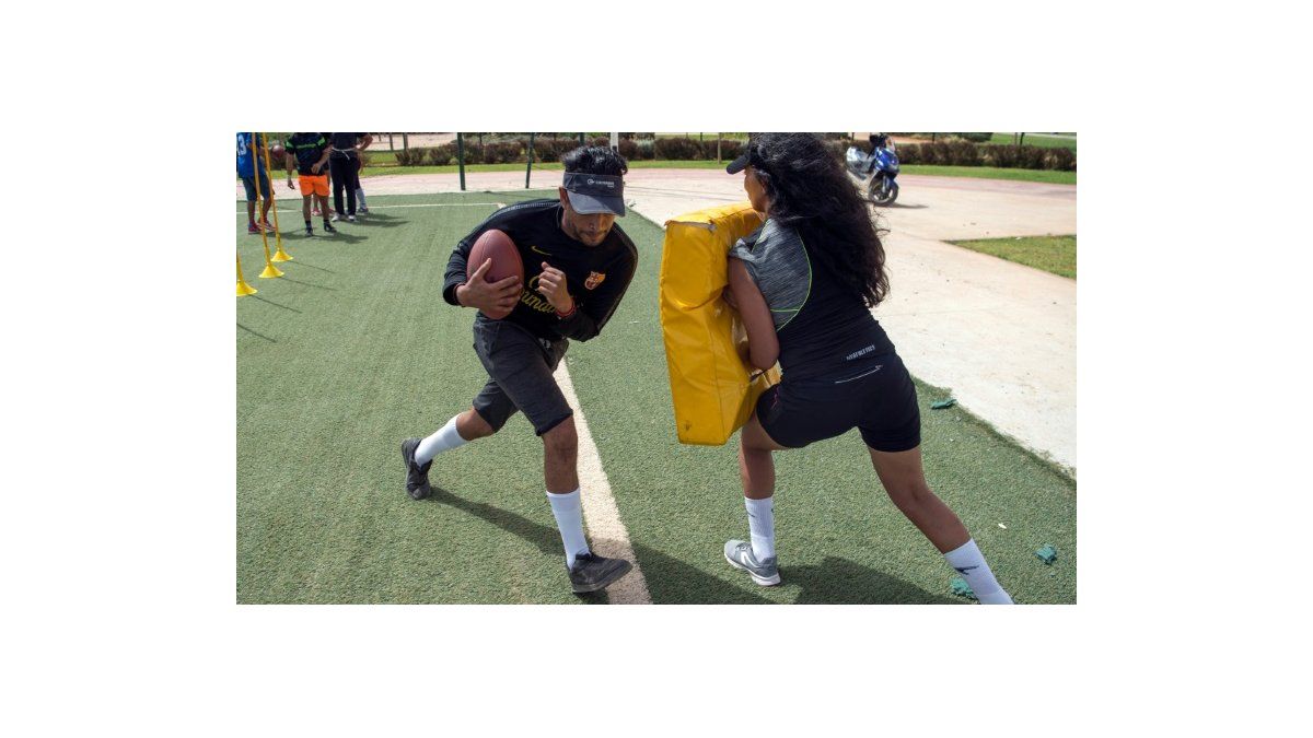 En Marruecos, el fútbol americano no es sólo cosa de hombres