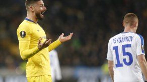 Europa: Tripleta de Giroud sella pase de Chelsea a cuartos