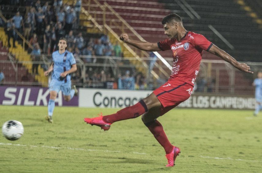 Jorman Aguilar vuelve a Costa Rica con San Carlos