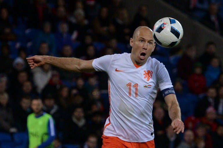 Una selección alemana traumatizada ante una Holanda en reconstrucción