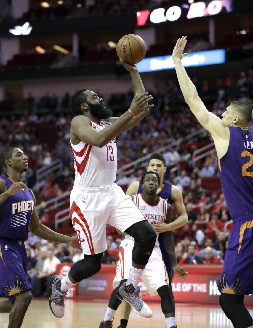 Harden lidera a Rockets sobre Suns con 40 puntos
