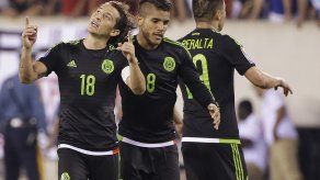 Herrera analiza cambios en México para semis de Copa de Oro