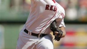 MLB: Medias Rojas 5; Orioles 4; Pedroia conecta jonrón